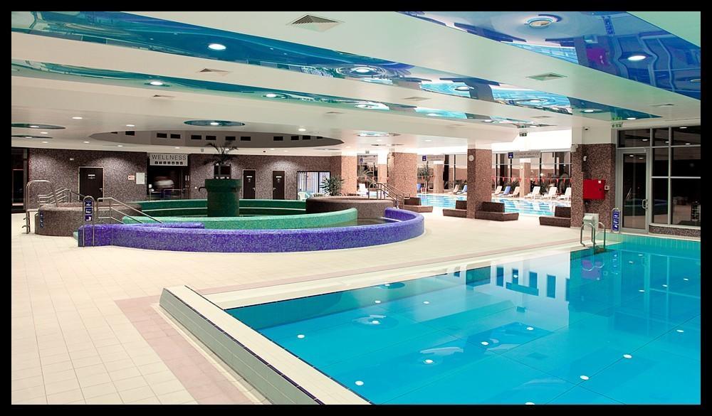 Sarkany Apartman, Sarkany Wellness Es Gyogyfuerdo Nyírbátor Εξωτερικό φωτογραφία